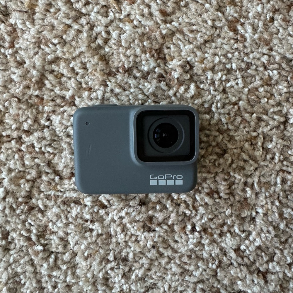 GoPro HERO7 Silver Camera & Accessory Kit
